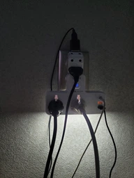 Сетевой фильтр разветвитель тройник 2 розетки с выключателем и USB + LED ночник Ldnio 2500W 3USB PD20W 10A Белый (SC2311) фото от покупателей 2