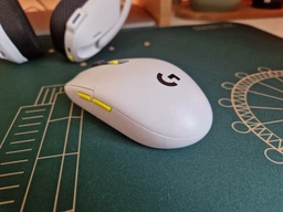 Logitech G435SE + G305SE Wireless White (981-001162) фото от покупателей 14