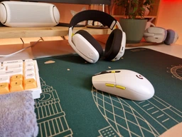 Logitech G435SE + G305SE Wireless White (981-001162) фото от покупателей 13