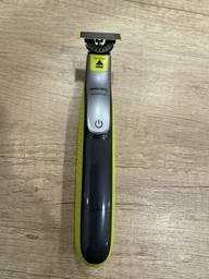 Электростанок Philips OneBlade QP2830/20 для лица и тела с лезвием 360 (8720689001984) фото от покупателей 4