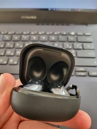 Силиконовый чехол Nik с карабином для Samsung Galaxy Buds Live зеленый фото от покупателей 1