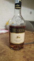 Бренді Courriere VSOP 0.5 л 40% (8437021341379) фото від покупців 4