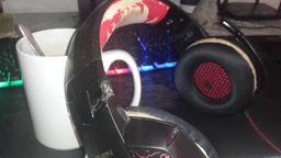 Навушники Sven AP-U988MV Black-Red (AP-U988MV black-red)