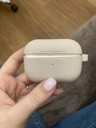 Силиконовый футляр с карабином для наушников AirPods Pro Lilac фото от покупателей 5