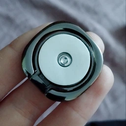 Тримач для телефону PopSockets з кільцем металевий золотистий фото від покупців 7