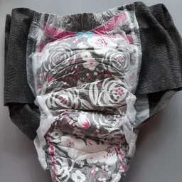 Подгузники-трусики Huggies DryNites для девочек 8-13 лет 9 шт. (5029053527604) фото от покупателей 3