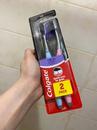 Зубная щетка Colgate High Density древесный уголь мягкая 2 шт (8718951369153) фото от покупателей 2