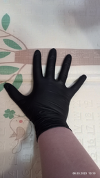 Нитриловые перчатки MedTouch Black без пудры текстурированные размер L 100 шт. Черные (4 г) фото от покупателей 1