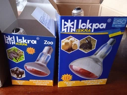 Лампа інфрачервона ИКЗК "ІСКРА" 150 Вт для обігріву тварин і птахів