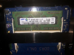 RAM для ноутбука Samsung SODIMM DDR3-1600 4096MB PC-12800 (M471B5273DH0-CK0) 1.5В фото от покупателей 8