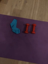 Гантель EasyFit 4 кг 1 шт з вініловим покриттям зелена цільна лита нерозбірна для фітнесу (EF-0040GR) фото від покупців 8