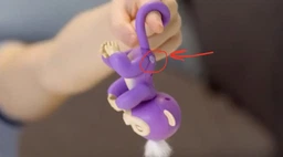 Игрушка-трансформер Fingerlings Monkeys Black (ljfi)