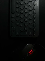 Клавіатура бездротова Logitech K380 Multi-Device Bluetooth UA Sand (920-011165) фото від покупців 6