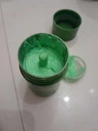 Очищаюча маска-стик проти чорних крапок та акне Green tea face mask stick фото від покупців 2