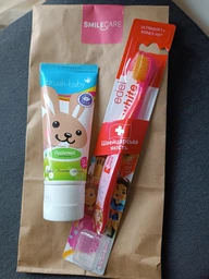 Зубна паста дитяча Brush-baby Applemint (від 0 до 3 років) фото від покупців 17