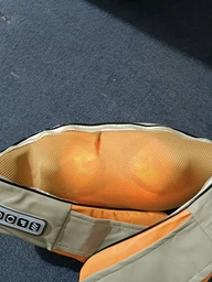 Універсальний масажер Massager of Neck Kneading, Електричний масажер для шиї, плечей, спини та попереку фото від покупців 4