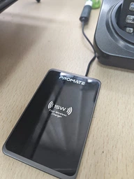 Беспроводное зарядное устройство Promate AuraCard-15W Black (auracard-15w.black) фото от покупателей 3