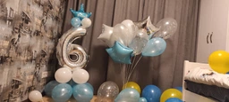 Цифра 6 На Підставці З Кульок Блакитний