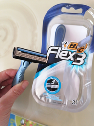 Набір бритв без змінних картриджів BIC Flex 3 10 шт. (3086123364196) фото від покупців 7