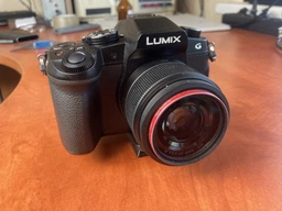 Фотоаппарат Panasonic Lumix DMC-G80 Body Black (DMC-G80EE-K) фото от покупателей 2
