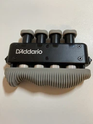 Тренажер для пальцев D'Addario VARIGRIP+ HAND EXERCISER фото от покупателей 1