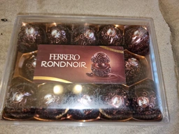 Цукерки Ferrero Rondnoir Dark Chocolate 138г фото від покупців 1