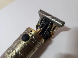 Тример для стрижки волосся та бороди VGR V-085 USB 1500 mAh золотистий фото від покупців 3