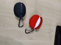 Силиконовый чехол Nik с карабином для Oppo Enco X2 (ETE01 W72) красный фото от покупателей 2