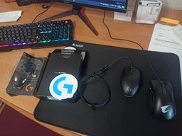 Ігрова бездротова миша Logitech G703 LIGHTSPEED HERO 25600 DPI, 6 кнопок, чорна фото от покупателей 2
