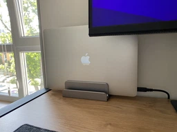 Вертикальная подставка для ноутбука OfficePro LS580G Aluminum alloy Grey фото от покупателей 6