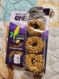 Пончики Special One «Смородина, ехінацея, виноград» для декоративних птахів, 60 г (3 шт.) (4823082425181) фото від покупців 1