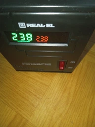 Стабілізатор REAL-EL Stab Energy-500 Black фото від покупців 1