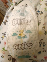 Підгузки-трусики дитячі Giggles midi 5-9 кг 34 шт. (8680131205134) фото від покупців 3