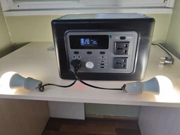 Зарядная станция XO PSA-700 / 700 Вт / 614 Вт⋅ч / LiFePO4 (6920680834341) фото от покупателей 12