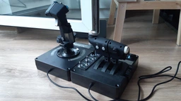 Проводной джойстик Logitech X-56 Rhino Saitek Pro Flight (945-000059) фото от покупателей 1