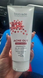 Кисневе вмивання проти вугрової висипки Biotrade Acne Out 200ml (200 мл) (674987-592775-2)