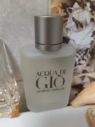 Туалетна вода для чоловіків Giorgio Armani Acqua Di Gio 100 мл (3360372058878/336037205887) фото від покупців 9