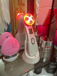 Микротоковый массажер для лица и шеи Swan Beauty Skin Boost RF-30 MS EMS массажер с микротоками от отеков лифтинг и тонус кожи мощный для омоложения с микротоками светотерапия аккумуляторный белый фото от покупателей 18