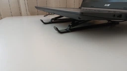Подставка для ноутбука на стол Laptop Stand складная подставка под ноутбук алюминиевая с регулировкой высоты держатель для планшета Серебристый фото от покупателей 5