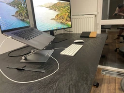 Стіл-Смарт з електрорегульованою висотою iDesk USB LUXURY Light фото від покупців 3