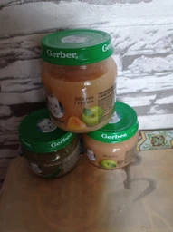 Упаковка фруктового пюре Gerber Яблуко та груша з 6 місяців 130 г х 6 шт (7613287166920) фото від покупців 18