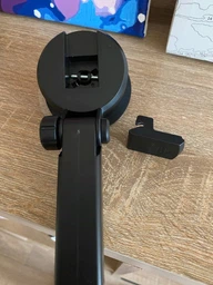 Держатель для телефона автомобильный Baseus Tank gravity с присоской SUYL-TK01 black/silver фото от покупателей 1
