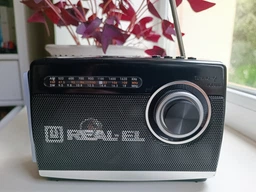 Портативный радиоприёмник Real-El X-510 Черный (EL121800003) фото от покупателей 4