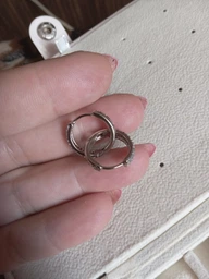 Сережки кільця Хuping Jewelry з камінням ззаду дірочки 1.6 см сріблясті фото від покупців 1