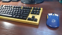 Клавиатура беспроводная Hator Skyfall TKL PRO Wireless ENG/UKR/RUS Yellow (HTK-668) фото от покупателей 14