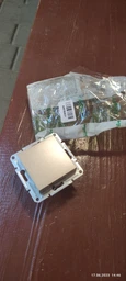 Розетка Schneider Electric Asfora 220 В, IP44 с защитной крышкой, со шторками Бронза (EPH3100369)