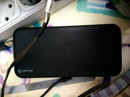 УМБ Griffin 16000mAh Black (GP-148-BLK) фото от покупателей 1