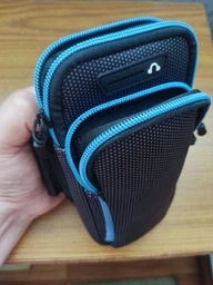 Спортивный Чехол для смартфона на руку Becover BC0011 для 6.5" универсальный Black-Blue (BC_705343) фото от покупателей 9