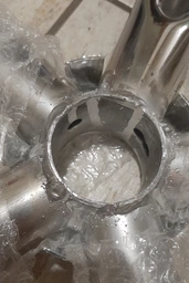 Офисное кресло Bonro B-6200 с высокой спинкой и подголовником до 120 кг Серое (21-76-42400127) фото от покупателей 14