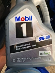 Моторна олива Mobil 1 Х1 5W-30 5 л (155143) фото від покупців 15